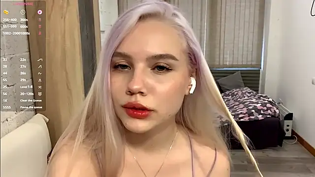 LupeLewitt live sex cam