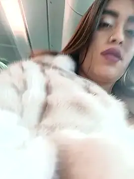 Freyja300 live sex cam