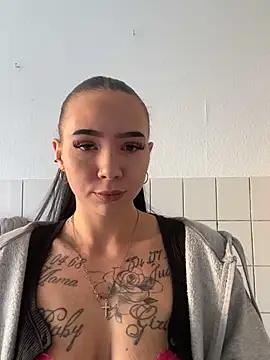 YoungZoexx live sex cam