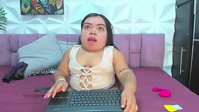 Michelle_Brooks live sex cam