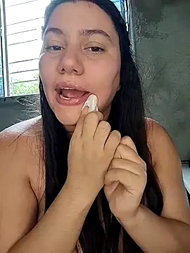 ariana_d20 live sex cam