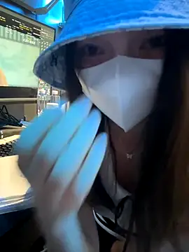 nideanbaby's cam snapshot