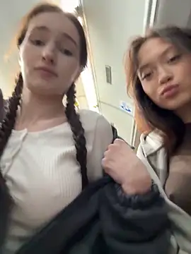 SnappyHappy's cam snapshot