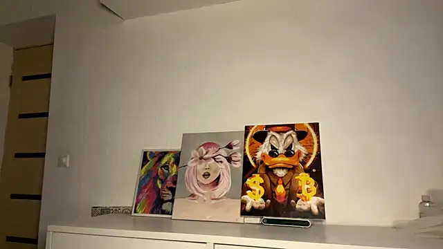 CindaWinn's cam snapshot