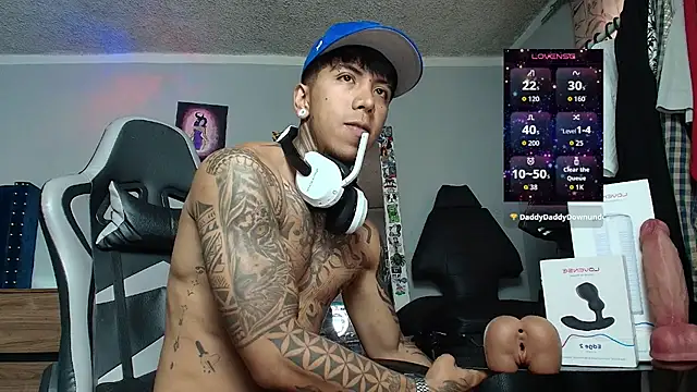 Nickhot0609 live sex cam