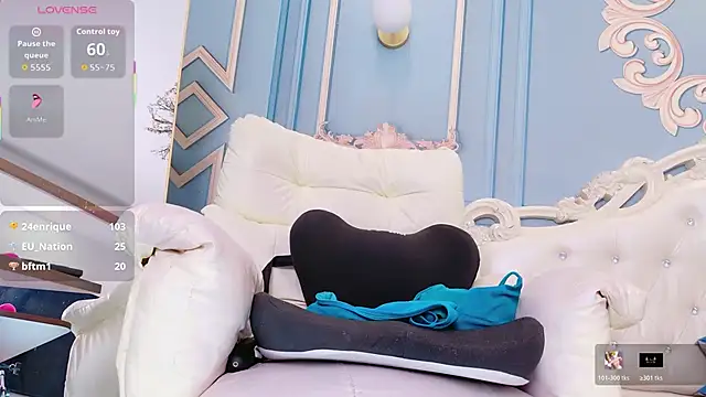 LucianaMe live sex cam