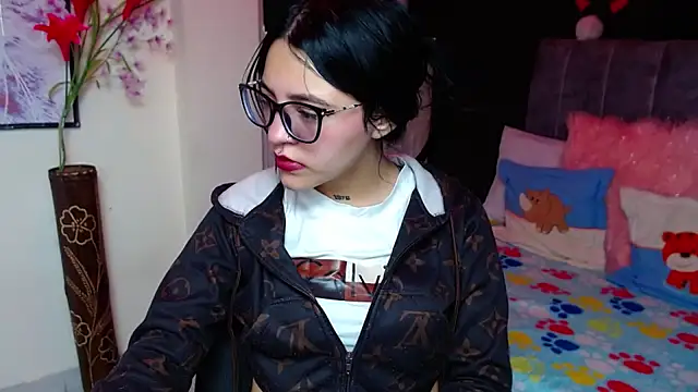 Violettasquirt's cam snapshot