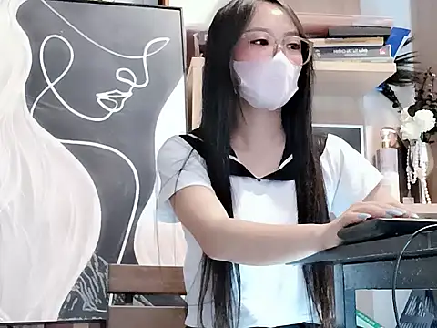 Lush-Office's cam snapshot