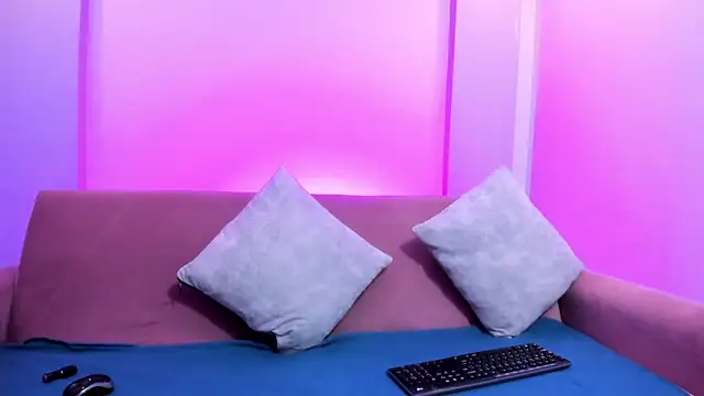 Persefone666's cam snapshot