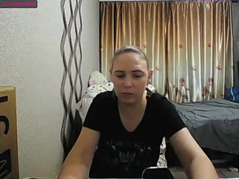 JenniDeep's cam snapshot