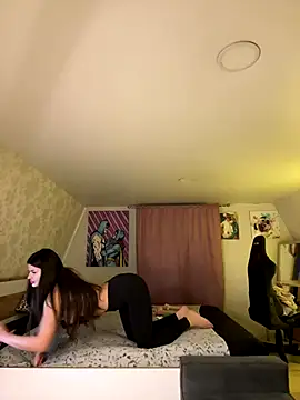 -MaybeBaby-'s cam snapshot