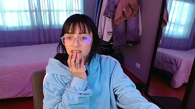 val_azuna1's cam snapshot