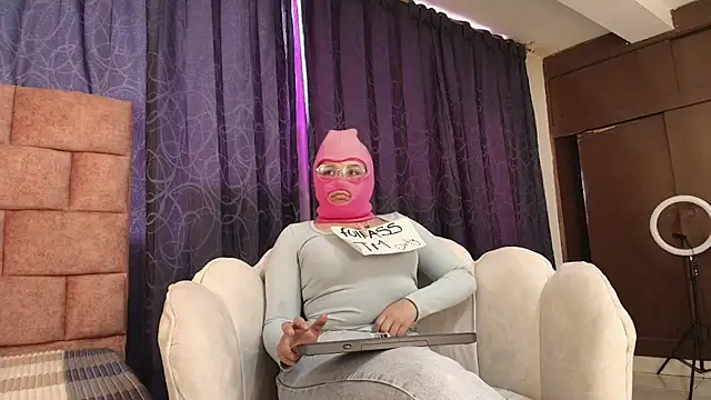 Sofi-Brown's cam snapshot