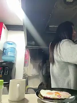 ZiaCalifa's cam snapshot