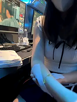 nideanbaby's cam snapshot