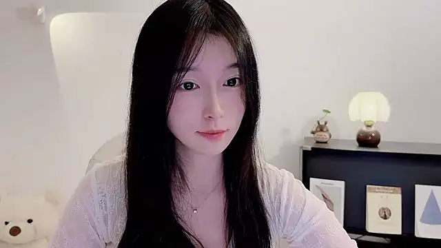 Onechestnut's cam snapshot