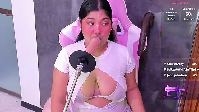 mysticlatina1's cam snapshot