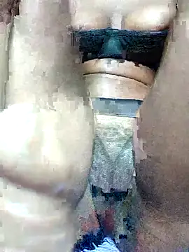 chalie_roy's cam snapshot