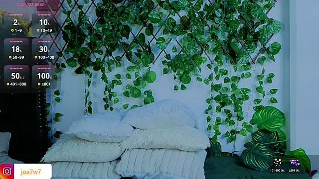 Levii_Ackermann live sex cam