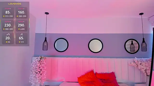 Mila_Hank_'s cam snapshot