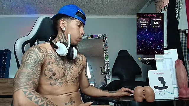 Nickhot0609 live sex cam