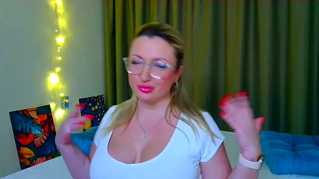 MilaLove__'s cam snapshot