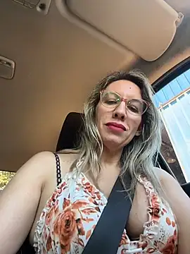 Gatitacarlita's cam snapshot