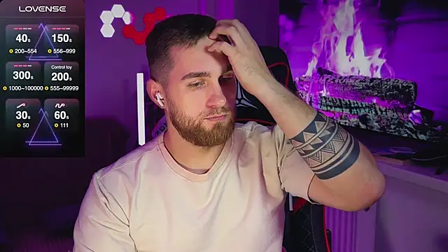 Sweeet__boy live sex cam