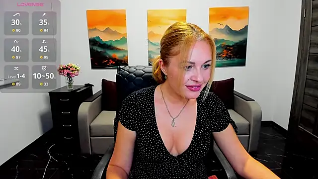 Mira_Whites's cam snapshot