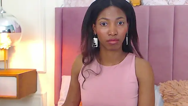 SabrinaDevill's cam snapshot