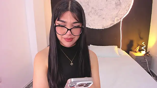 RoseCassie live sex cam