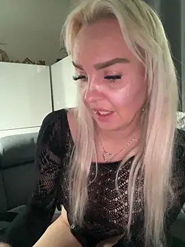 MIA-XXX's cam snapshot