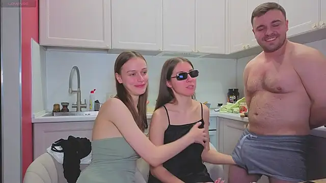 fcjuicy_pussy's cam snapshot