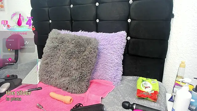 Dulce1_sofia01's cam snapshot