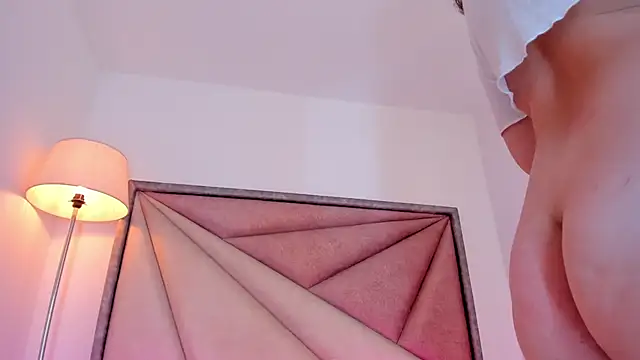 MarieTaylor_'s cam snapshot