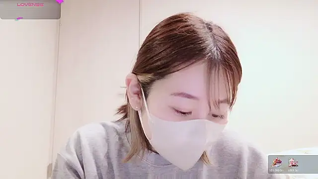 Mamu_Mamu_'s cam snapshot