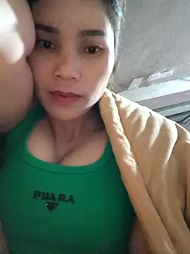 Bear_bear0's cam snapshot