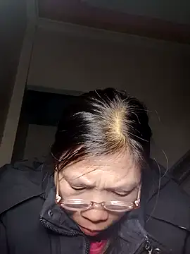 bella-la's cam snapshot