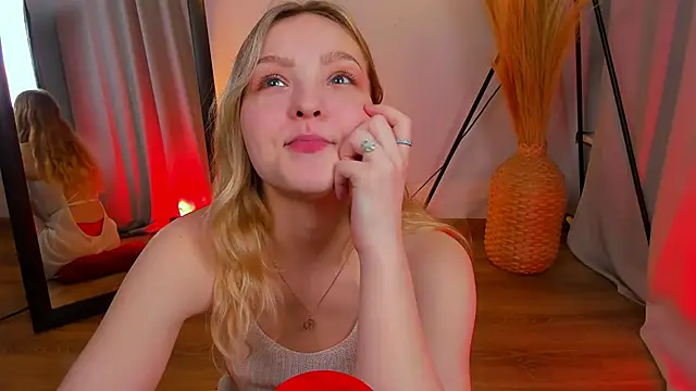 stay_with_alice's cam snapshot