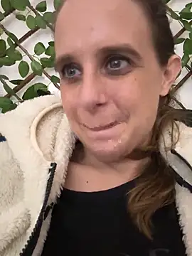 Chantalee live sex cam