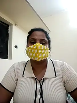 Shikha-mehra7's cam snapshot