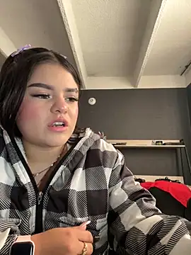 Camila_Duarte_ live sex cam