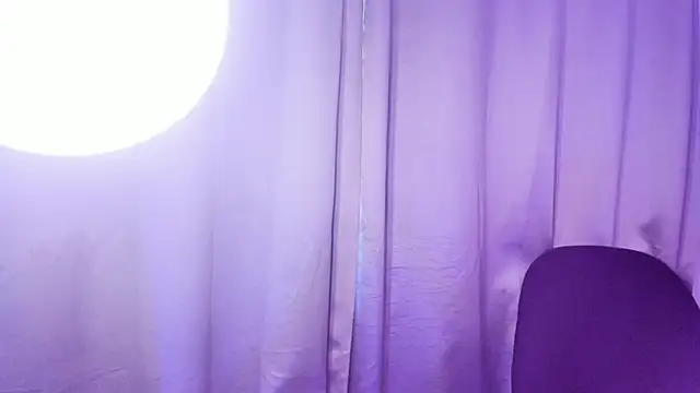 SophieW1's cam snapshot