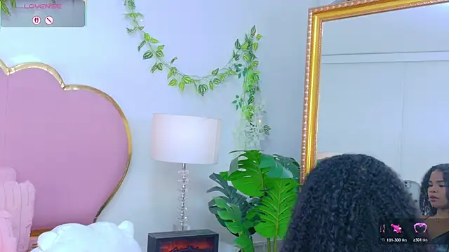 NahiaraReina's cam snapshot