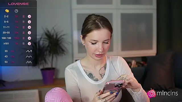 melanielwithu live sex cam