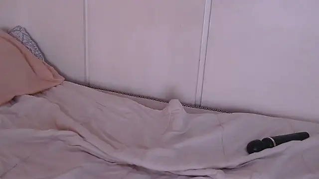 SexyEbonySlender's web cam