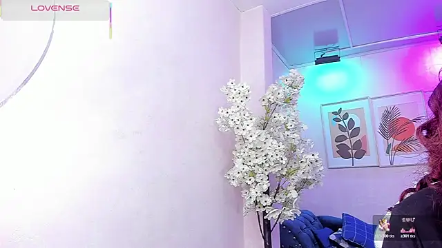 Theia_moon live sex cam