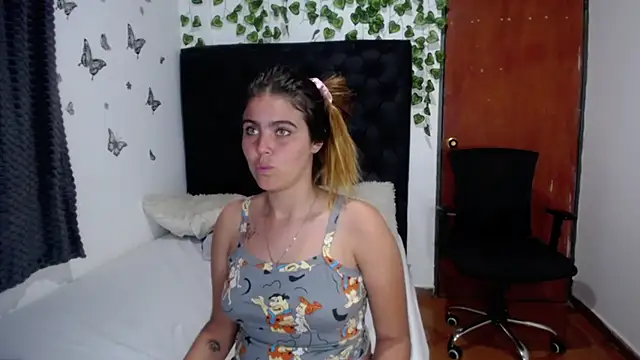 isabel_09's cam snapshot