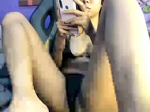 evangely_morochita's cam snapshot