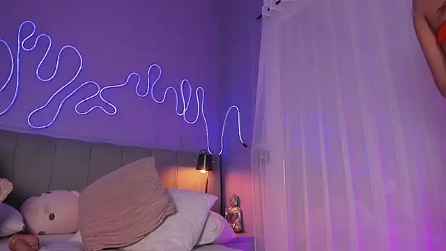 Sofly_s's cam snapshot